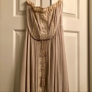 Flying Tomato Strapless Maxi